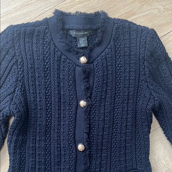 Tahari Blue Cardigan Sweater with Fitted Silhouette - Picture 3 of 9